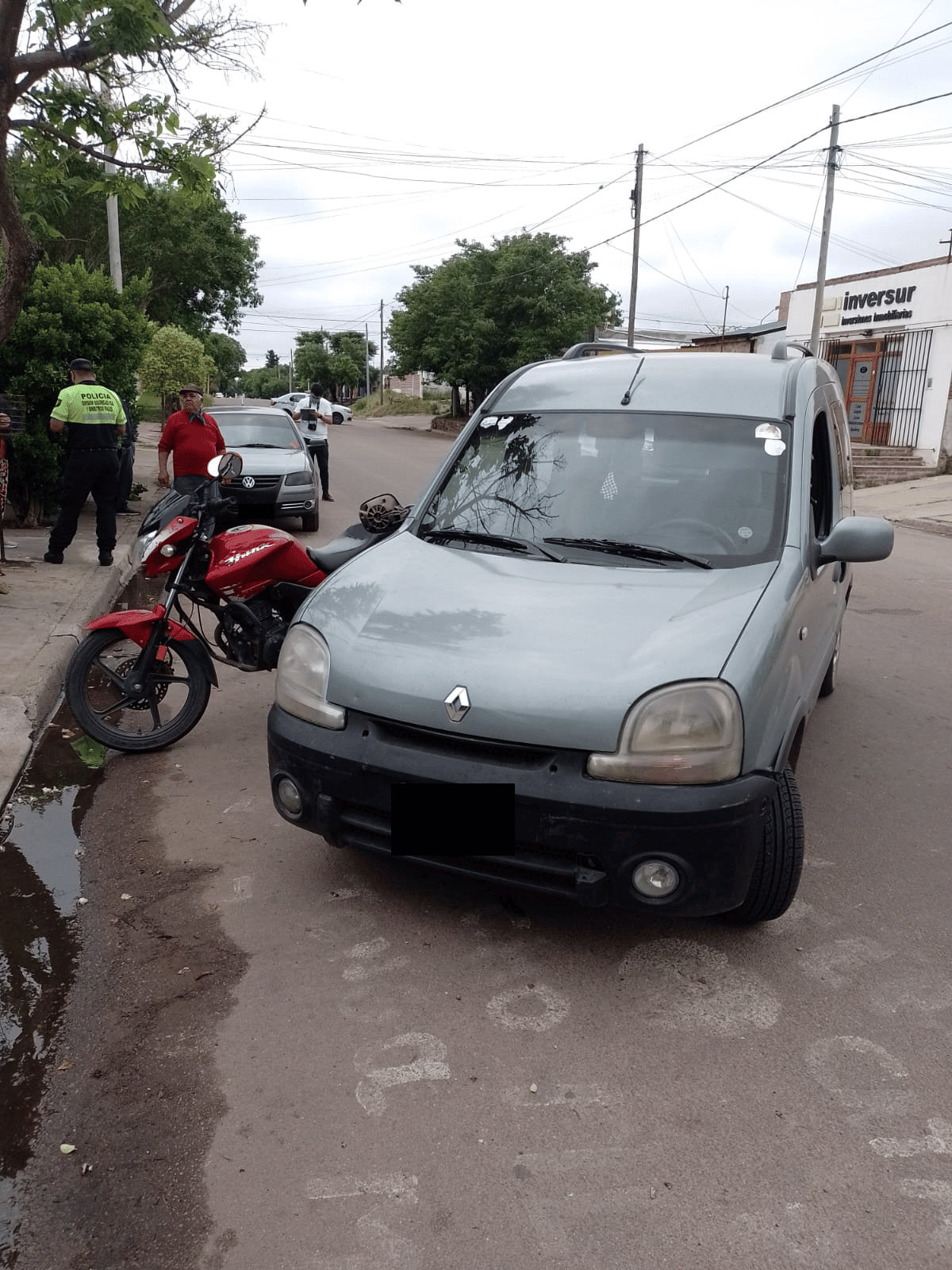 Madre e hija fueron hospitalizadas tras chocar con un utilitario